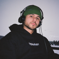 LOGO HOODIE